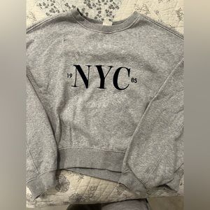 NYC cropped sweater